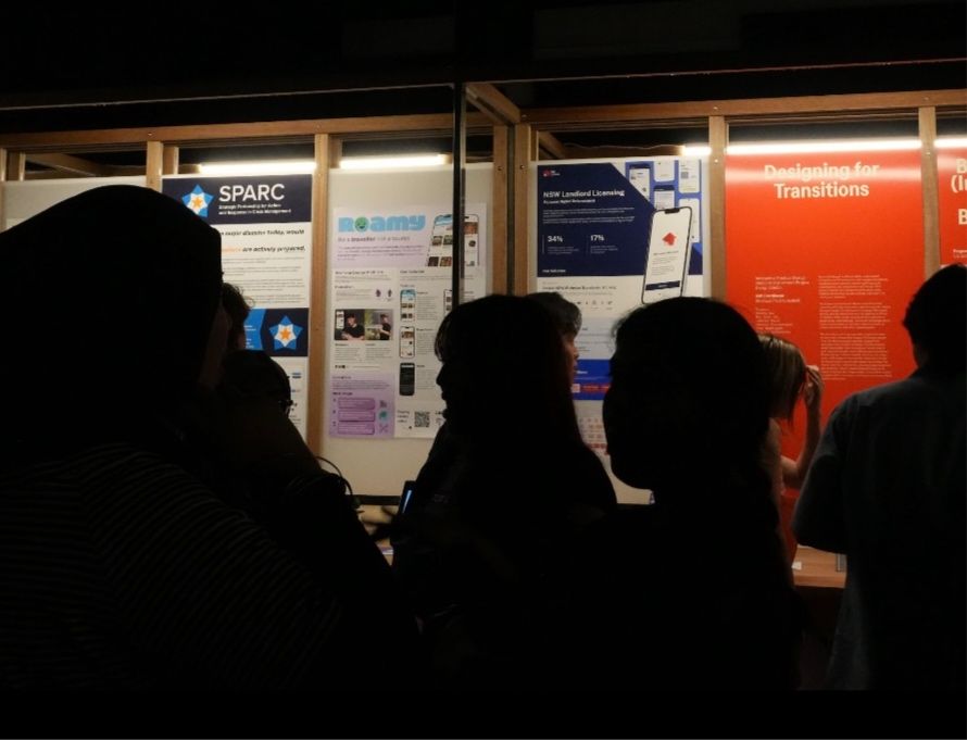 Roamy team at the Grad Show